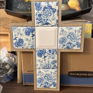 Tiled Wooden Cross